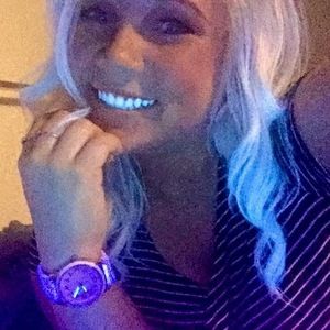 Meet your Posher, Shea